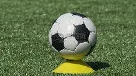 拜仁失误丢好局，金玟哉内心独白难解之谜